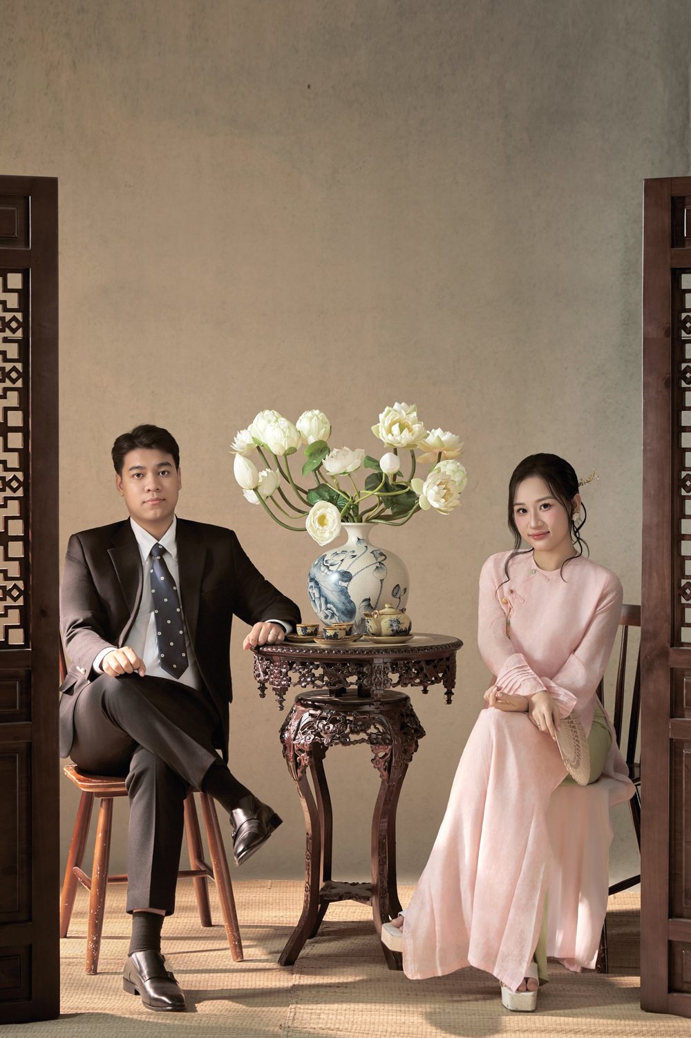 Cô dâu chú rể trong áo dài